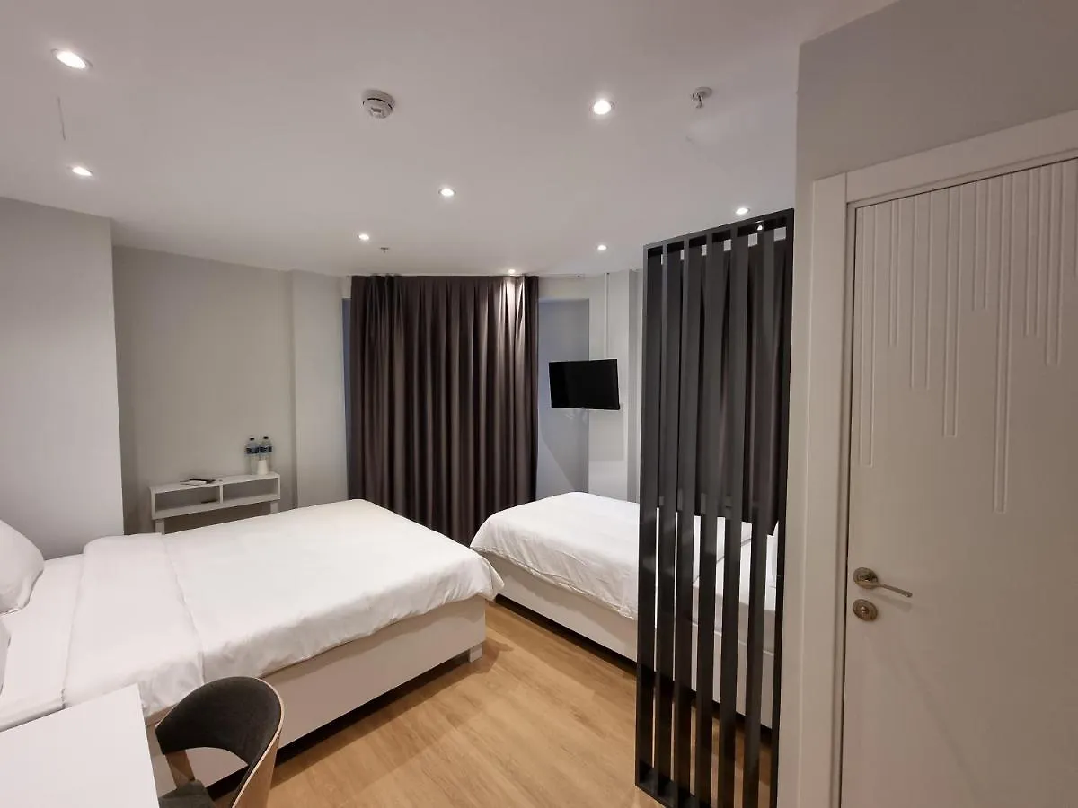 10M2 Hotel Istanbul 0*,  Turkey